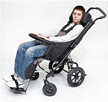 инвалидную коляску для детей с ограниченными возможностями
